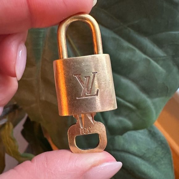 Louis Vuitton Accessories - Louis Vuitton Brass Padlock with Key - 301